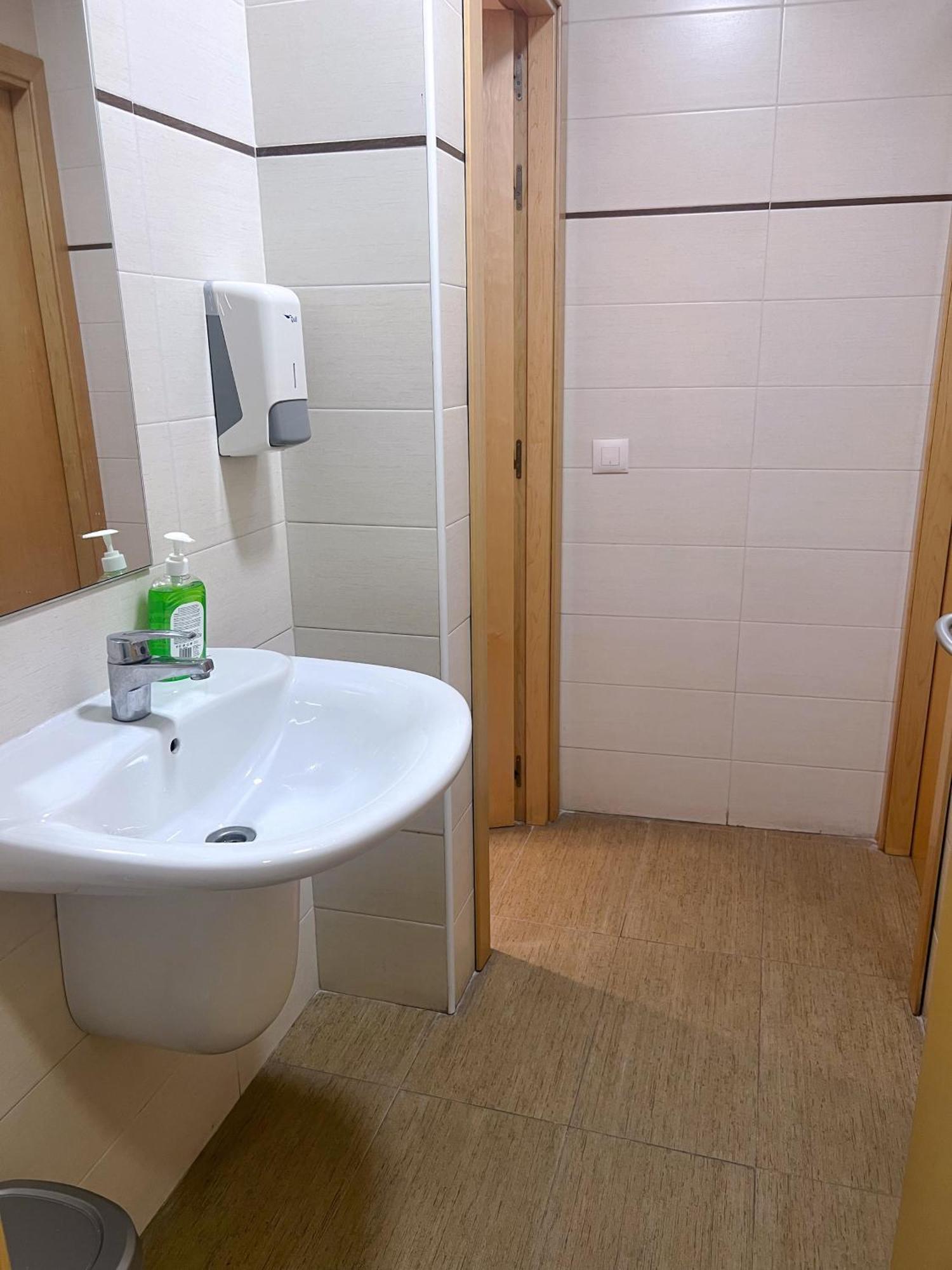 Hostel Acacias Мадрид Екстер'єр фото